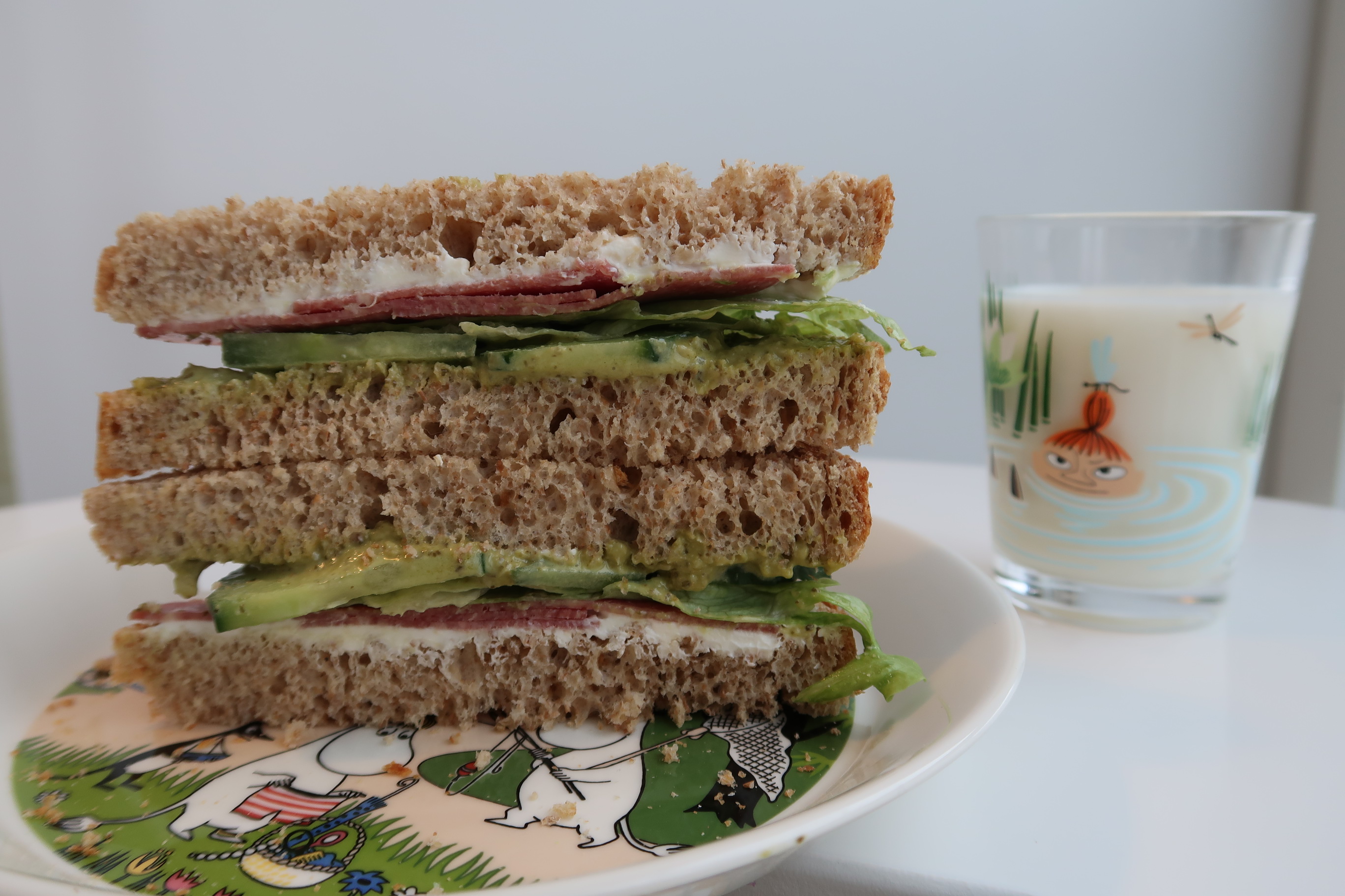 2 -Br&oslash;d en viktig del av kosthold J&oslash;rgine.JPG