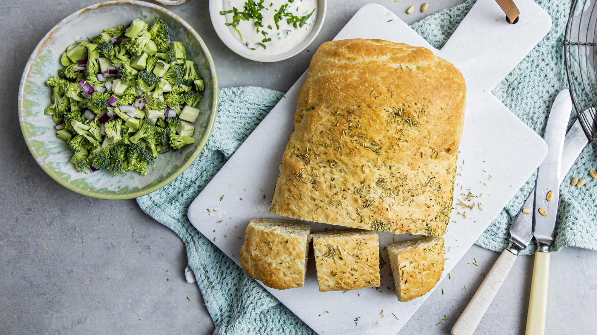 4 m&aring;ter du kan nyte focaccia p&aring;_stotte2.jpg