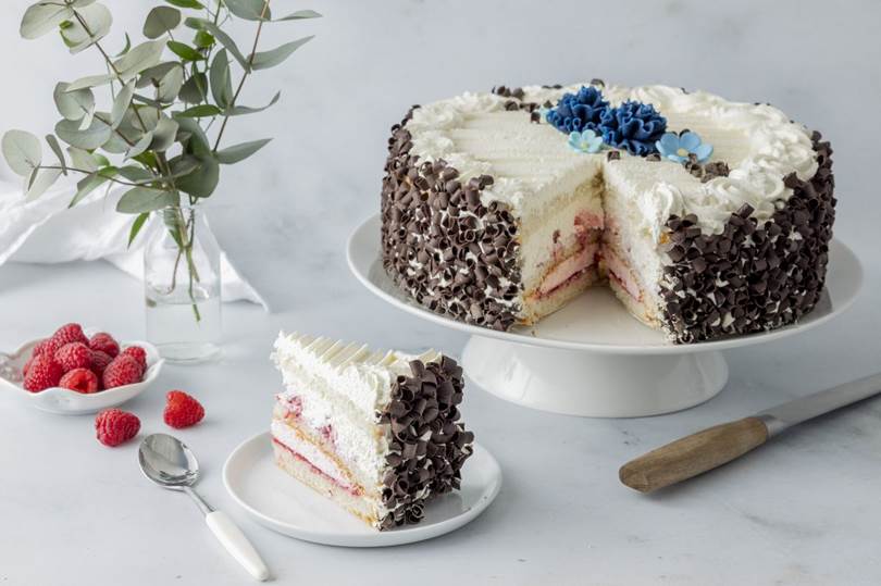 Bløtkake 15bit_blå pynt_konditorens beste.JPG